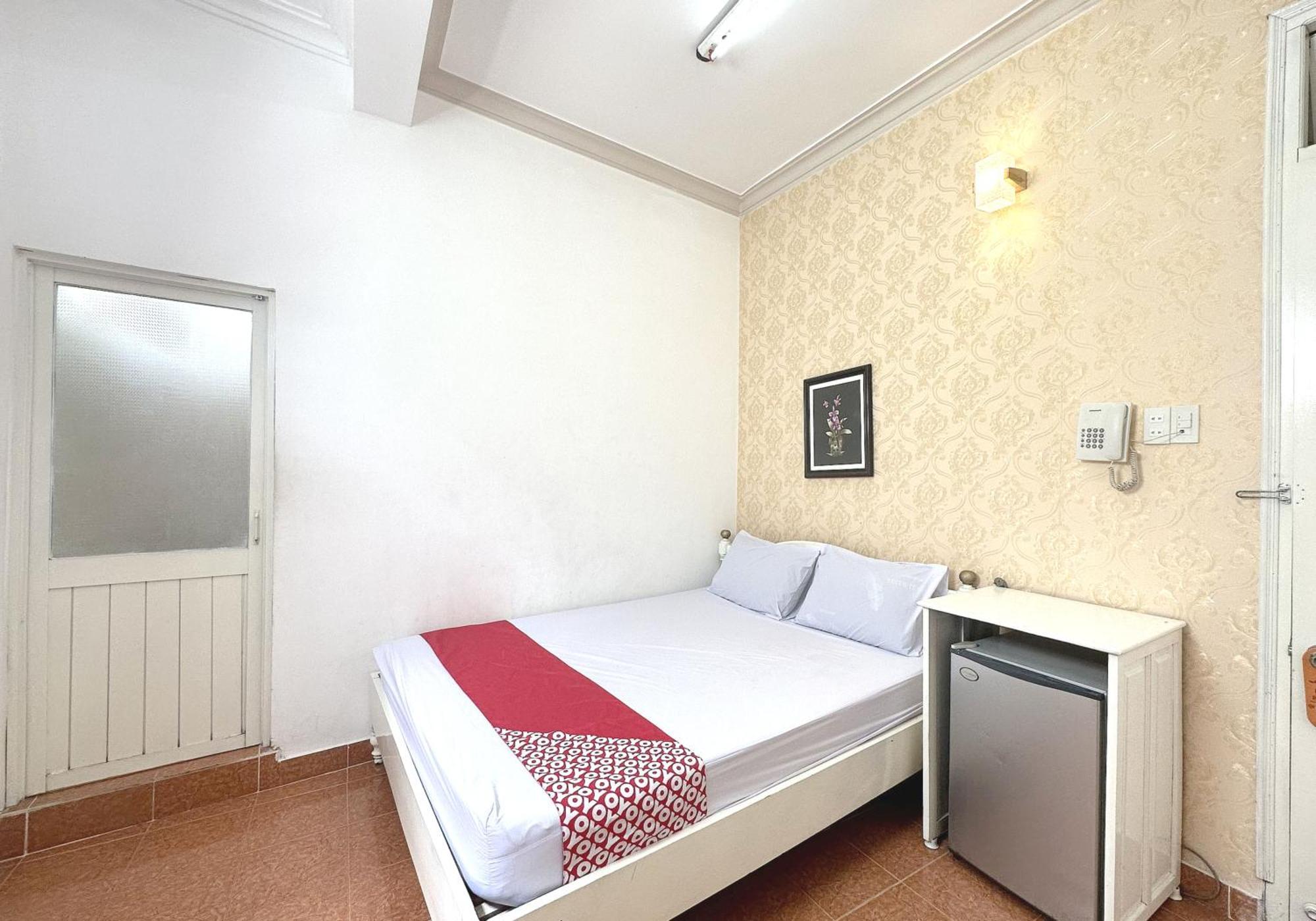 Oyo 1196 Le Vu Hotel Dalat Bagian luar foto