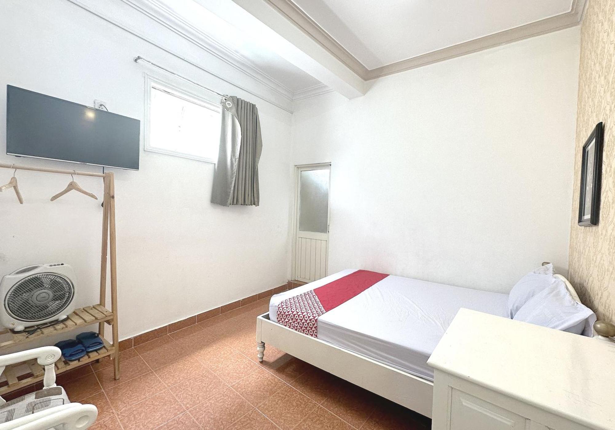 Oyo 1196 Le Vu Hotel Dalat Bagian luar foto