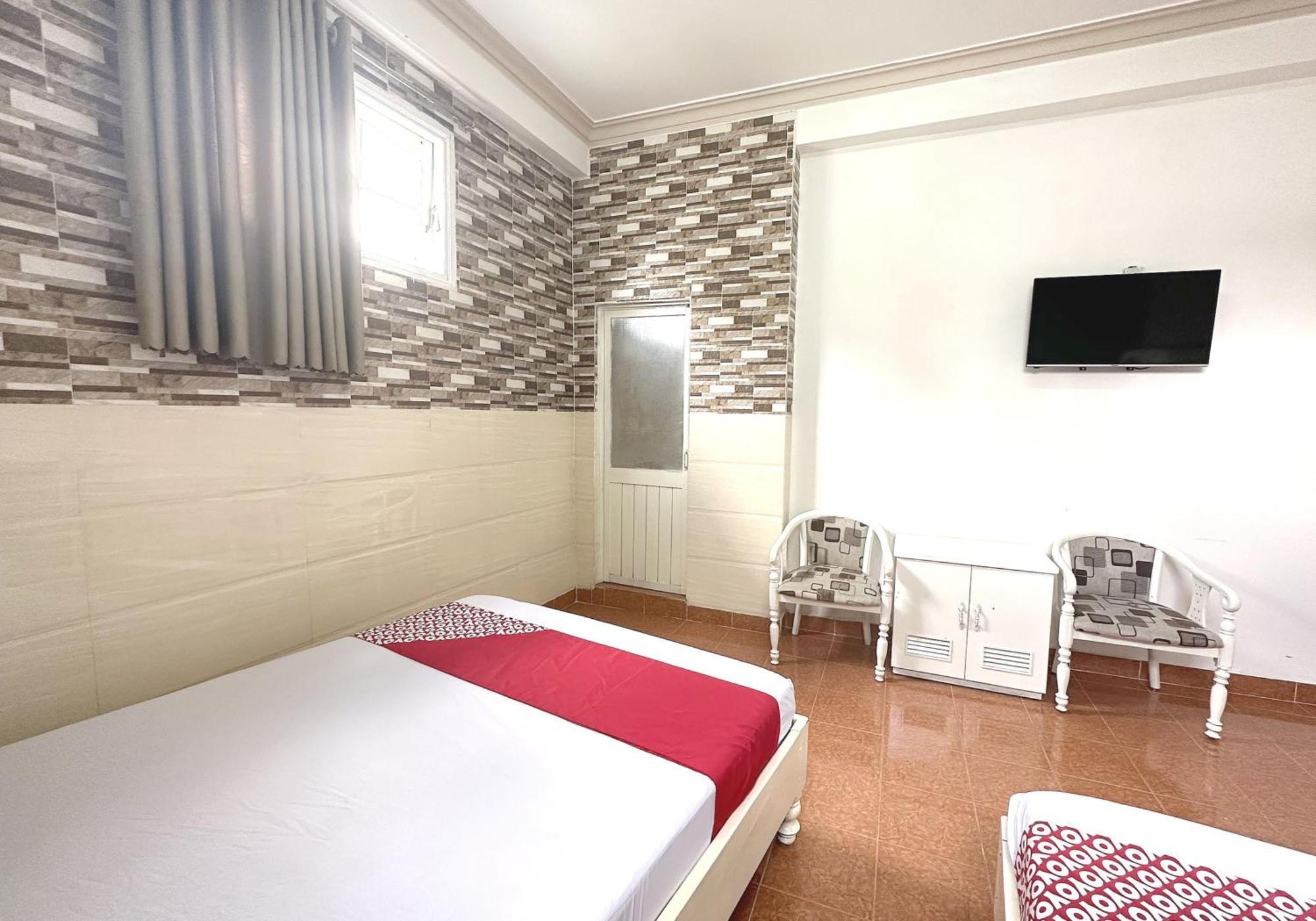 Oyo 1196 Le Vu Hotel Dalat Bagian luar foto