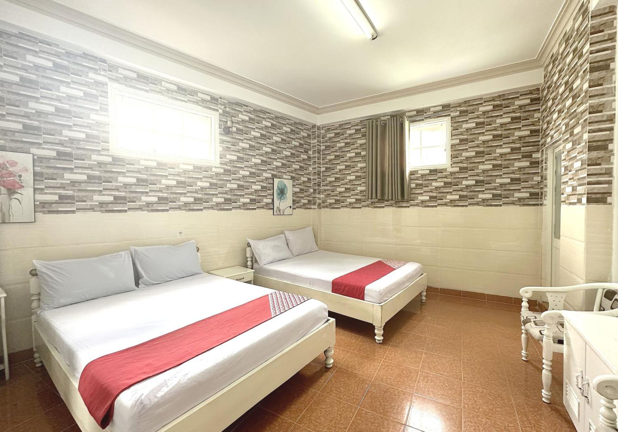 Oyo 1196 Le Vu Hotel Dalat Bagian luar foto