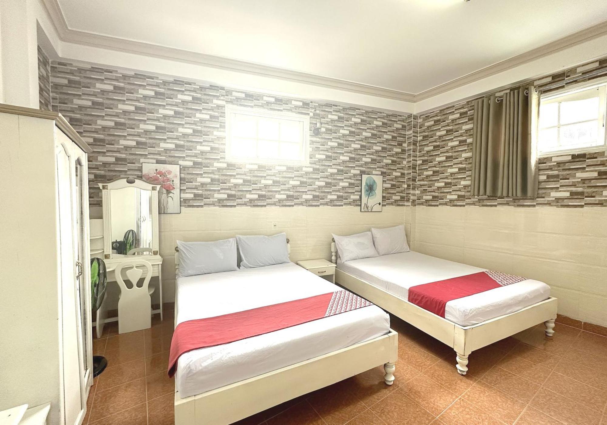Oyo 1196 Le Vu Hotel Dalat Bagian luar foto