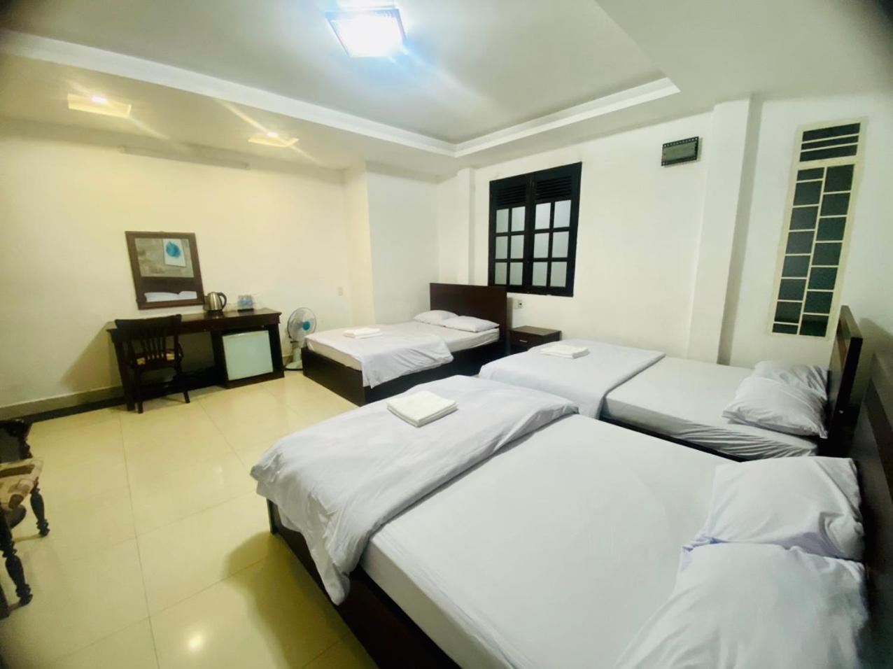 Oyo 1196 Le Vu Hotel Dalat Bagian luar foto