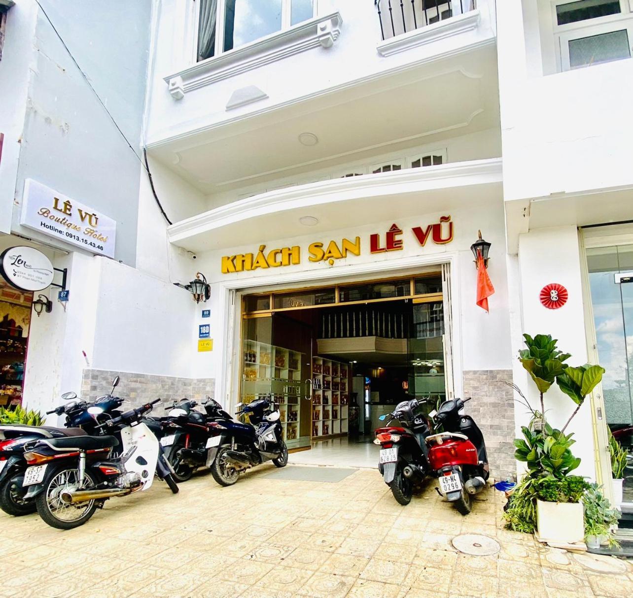 Oyo 1196 Le Vu Hotel Dalat Bagian luar foto